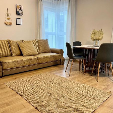 Oldtown Retro Apartment By Marina With Balcony For 6 People Gdansk Dış mekan fotoğraf