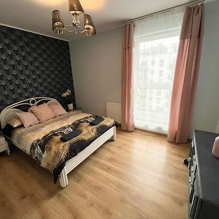 Oldtown Retro Apartment By Marina With Balcony For 6 People Gdansk Dış mekan fotoğraf